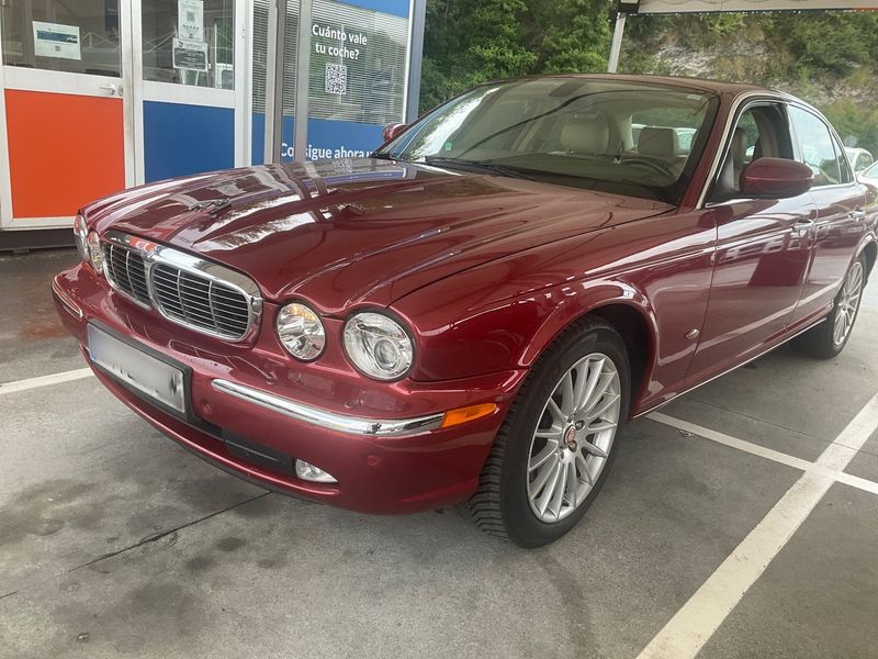 Jaguar XJ 2.7 D V6 Executive
