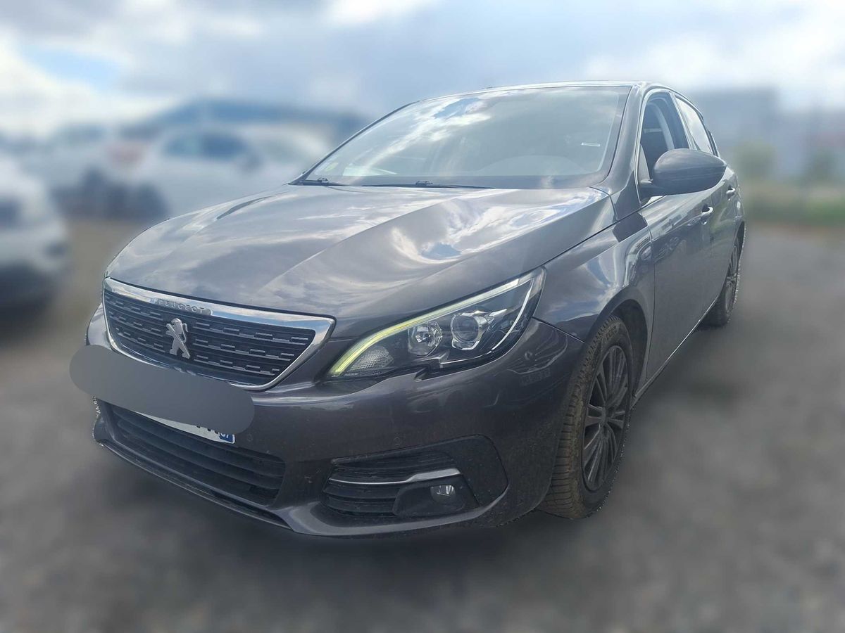 Peugeot 308 2017 — photo 1