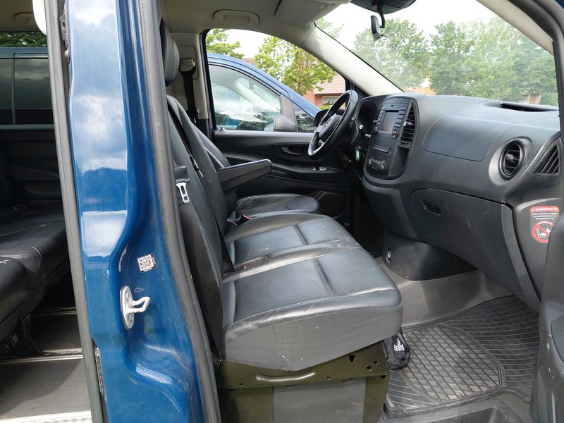 Mercedes-Benz Vito Tourer 116 CDI lang Pro — zdjęcie 10