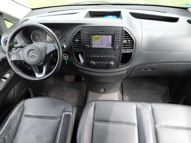 Mercedes-Benz Vito Tourer 116 CDI lang Pro — zdjęcie 11