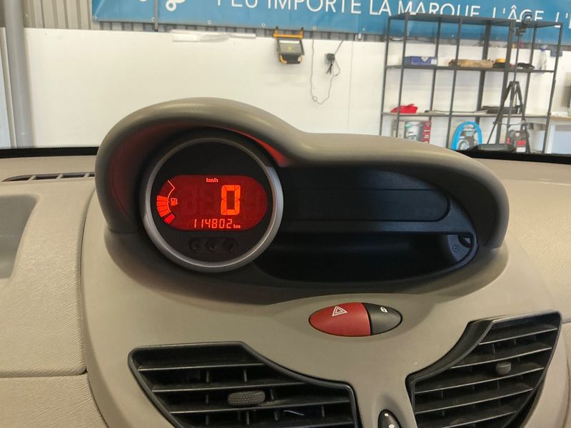 Renault Twingo 1.2 Expression 2010 – снимка 4