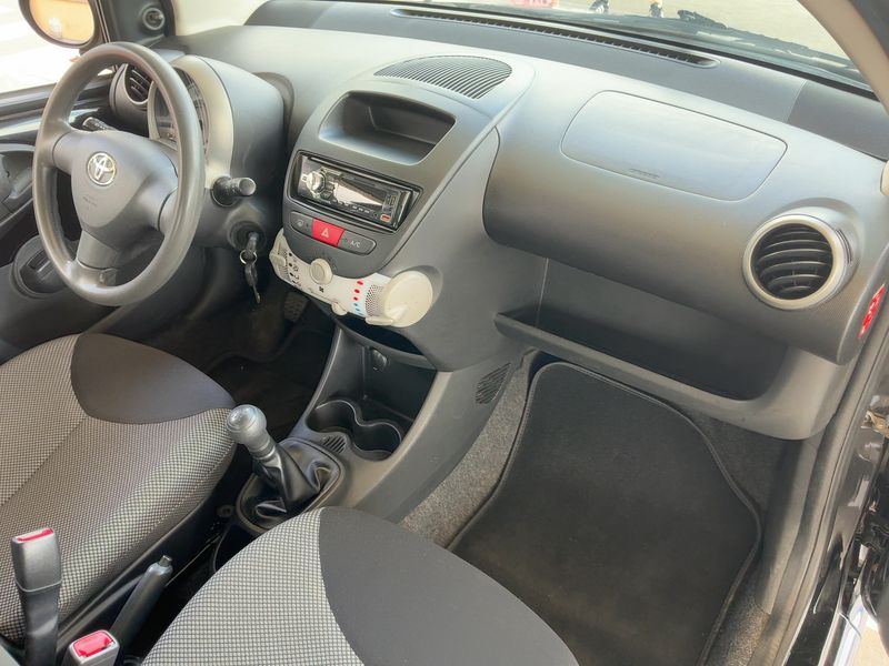 Toyota Aygo 1.0 Cool — zdjęcie 12