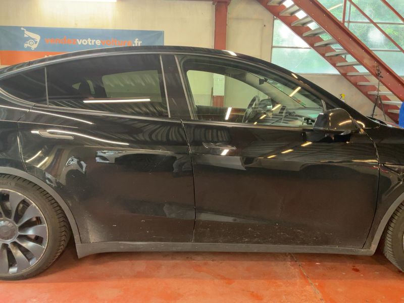 Tesla Model Y Performance Dual AWD AWD — zdjęcie 7