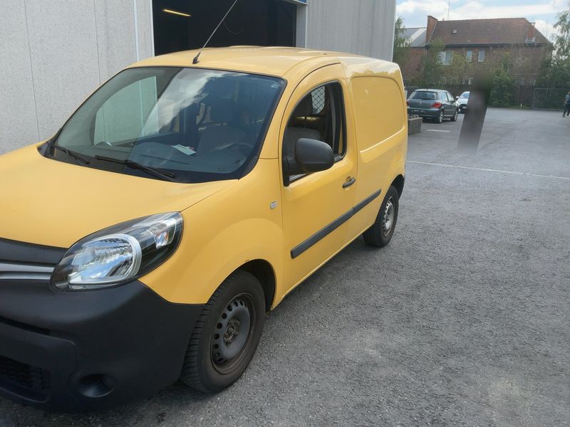 Renault Kangoo 1.5 dCi Express Compact — zdjęcie 2