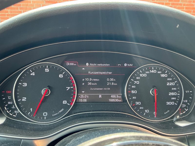 Audi A6 2.8 V6 FSI quattro 2011 – снимка 19