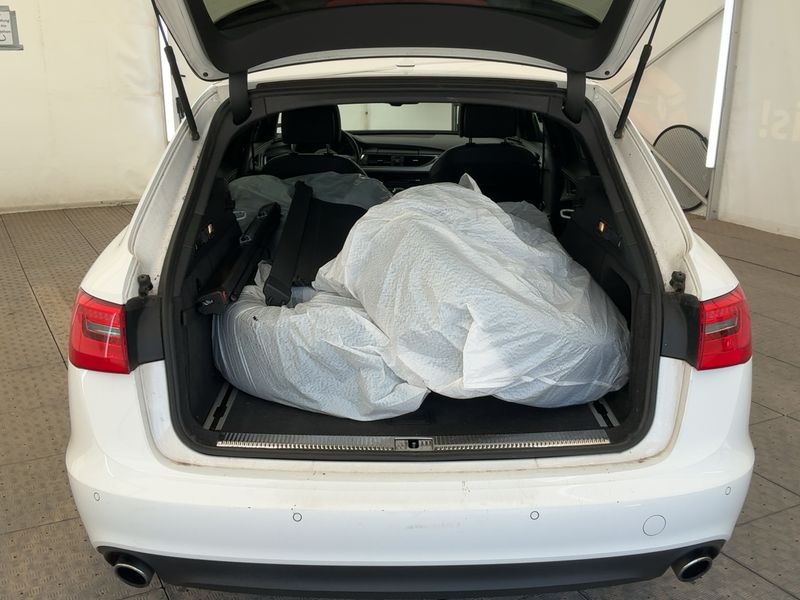 Audi A6 2.8 V6 FSI quattro 2011 – снимка 16