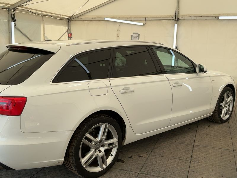 Audi A6 2.8 V6 FSI quattro 2011 – снимка 8