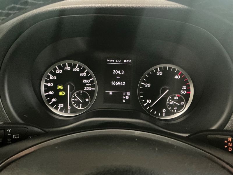 Mercedes-Benz Vito Tourer 116 CDI lang Pro — zdjęcie 13