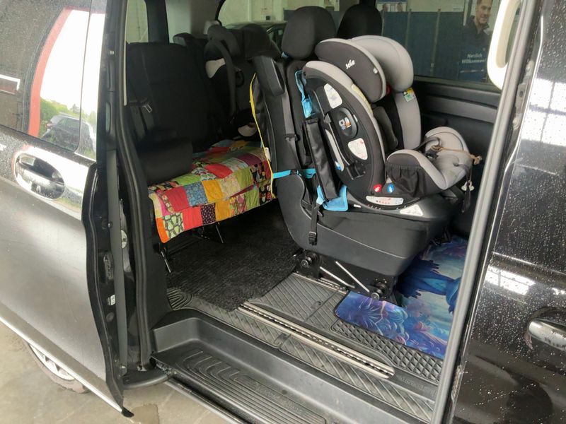 Mercedes-Benz Vito Tourer 116 CDI lang Pro — zdjęcie 14