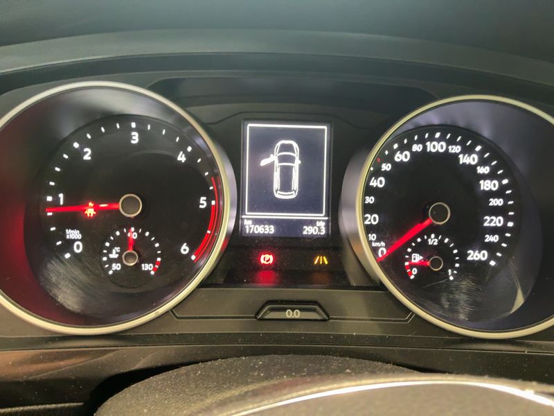 Volkswagen Tiguan 2.0 TDI Trendline BlueMotion Tech — zdjęcie 13