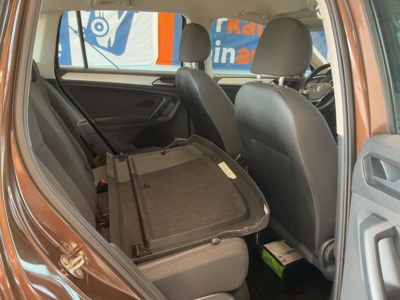 Volkswagen Tiguan 2.0 TDI Trendline BlueMotion Tech — zdjęcie 14