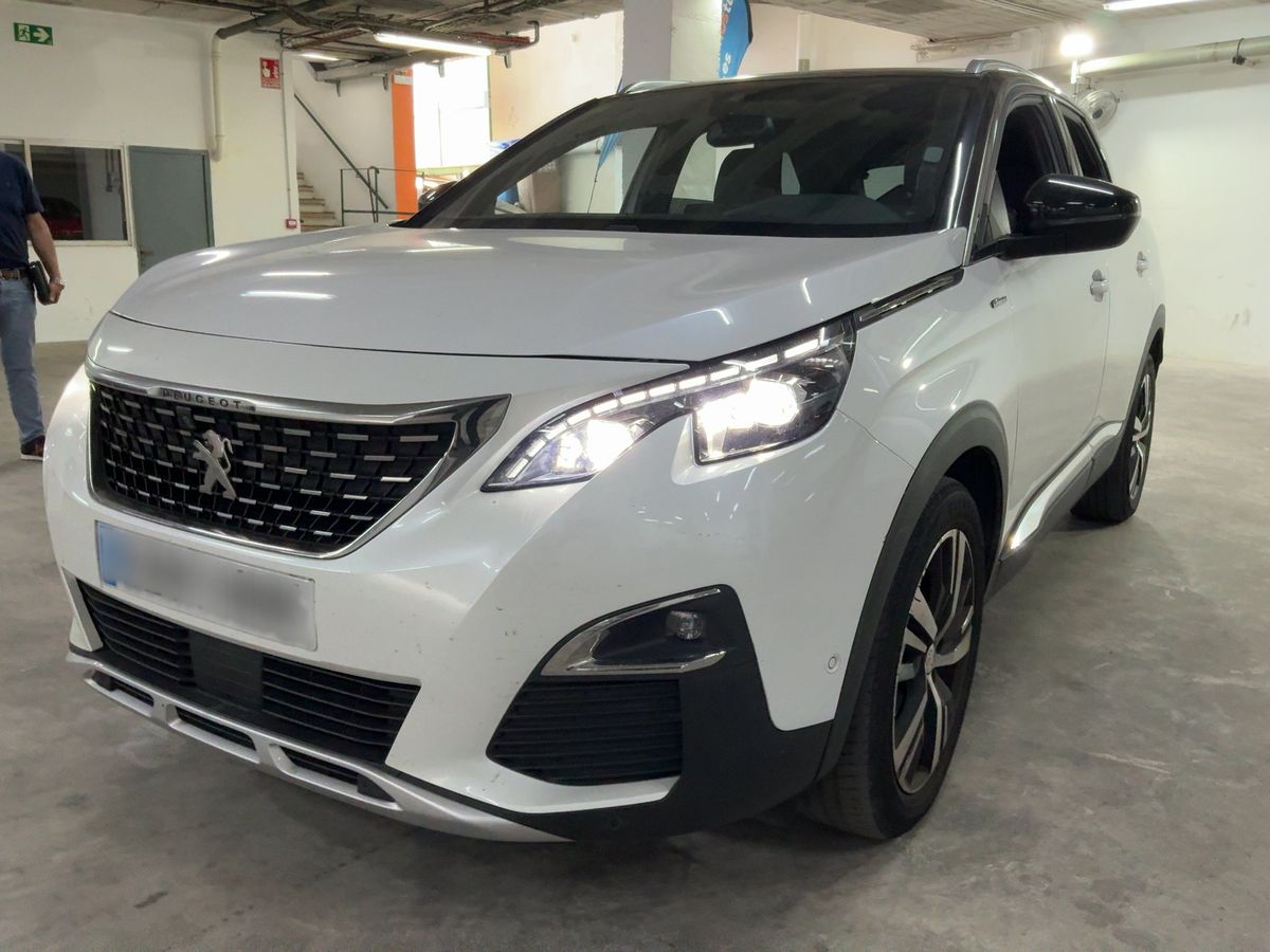 Peugeot 3008 2018 — photo 1