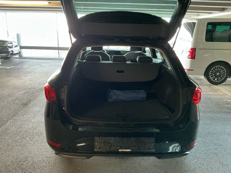 Seat Leon 1.5 eTSI ACT Style — zdjęcie 10