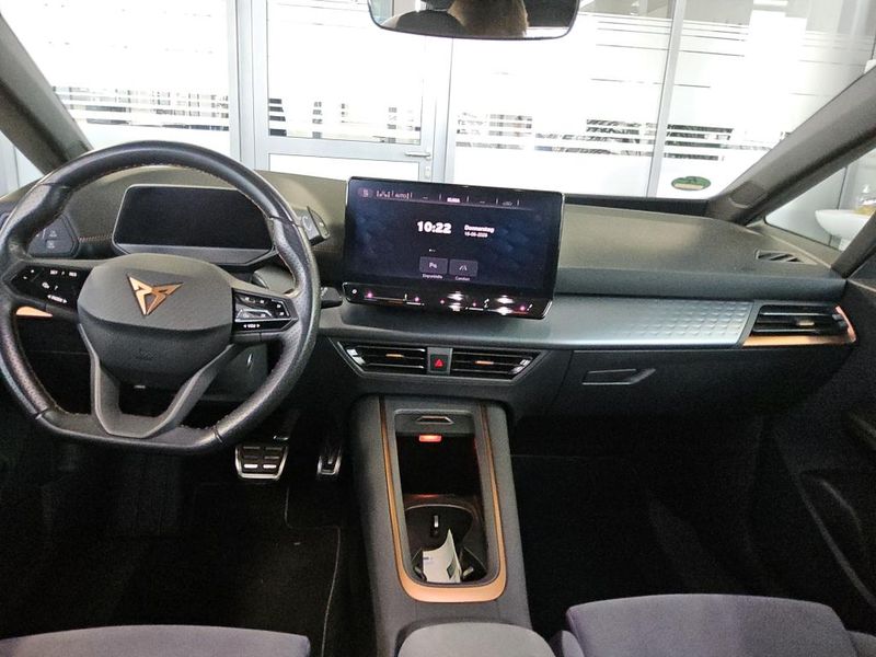Cupra Born electric drive 150 kW — zdjęcie 10