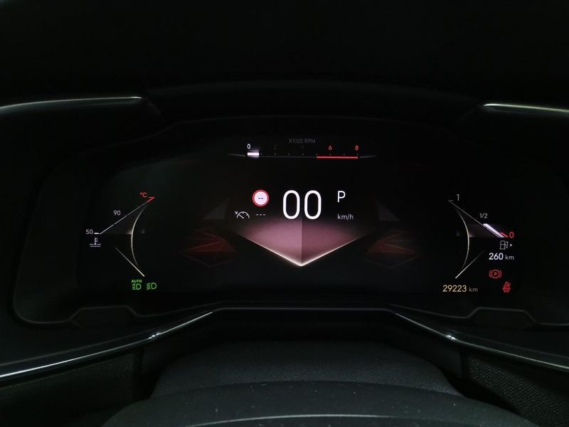 DS Automobiles DS3 1.5 Blue-HDi Pallas — zdjęcie 8