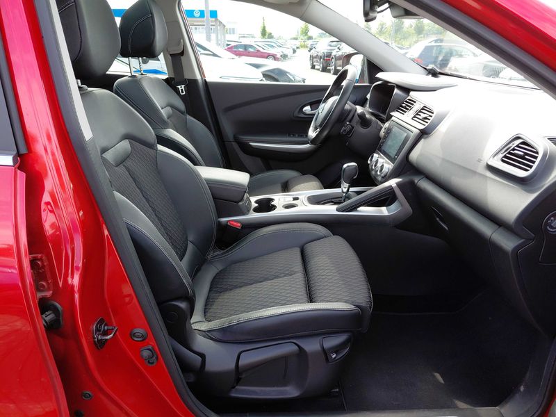 Renault Kadjar 1.3 TCe Bose Edition — zdjęcie 10