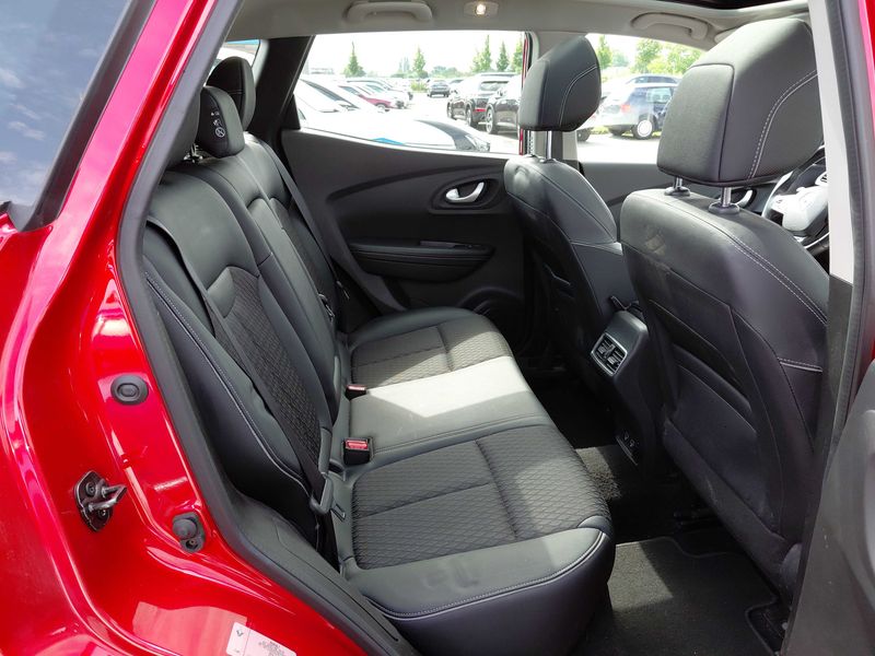 Renault Kadjar 1.3 TCe Bose Edition — zdjęcie 14