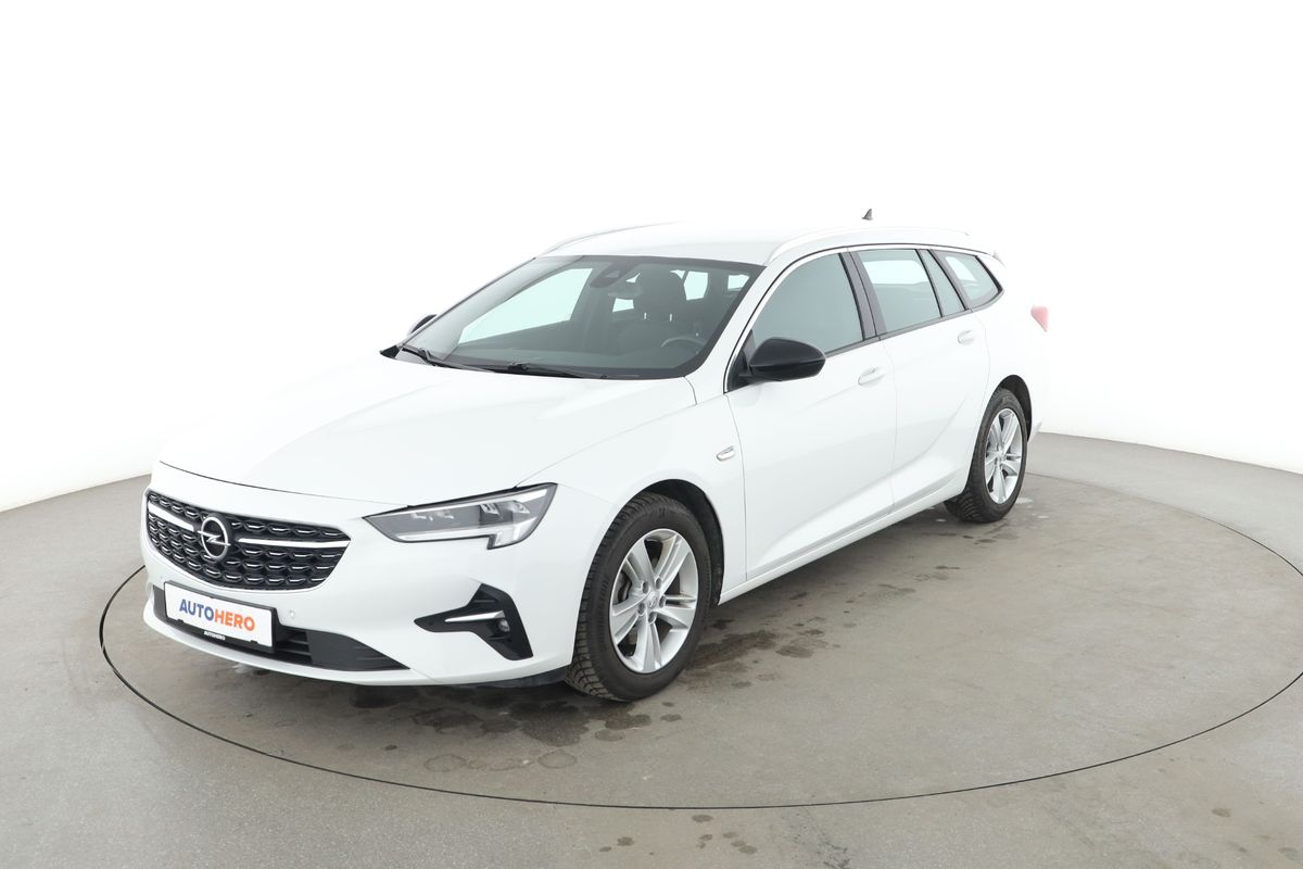 Opel Insignia 2022 — photo 1