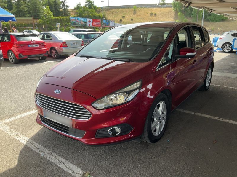 2015 Ford S-Max