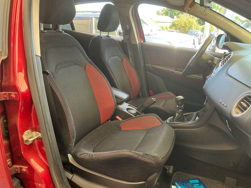 Fiat Bravo 1.9 JTD Multijet Sport — zdjęcie 3