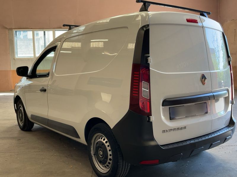 Renault Express 1.3 TCe Confort — zdjęcie 3