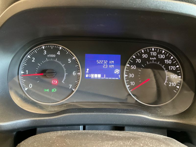 Renault Express 1.3 TCe Confort — zdjęcie 13