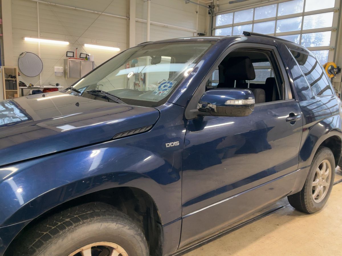 Suzuki Grand Vitara 1.9 DDiS Deluxe