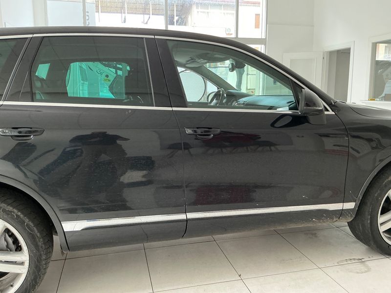 Volkswagen Touareg 3.0 V6 TDI Executive BlueMotion Tech — zdjęcie 7