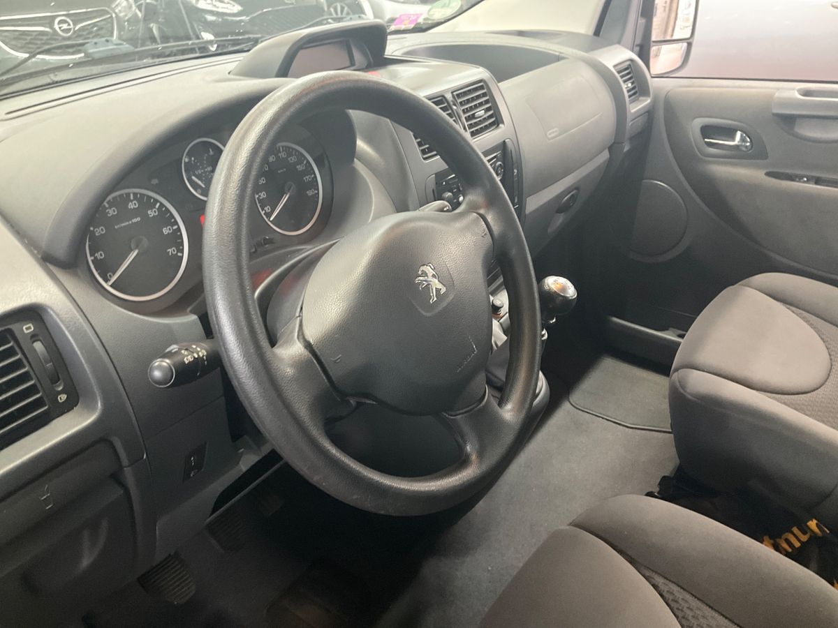 Peugeot Expert 2015 — photo 34