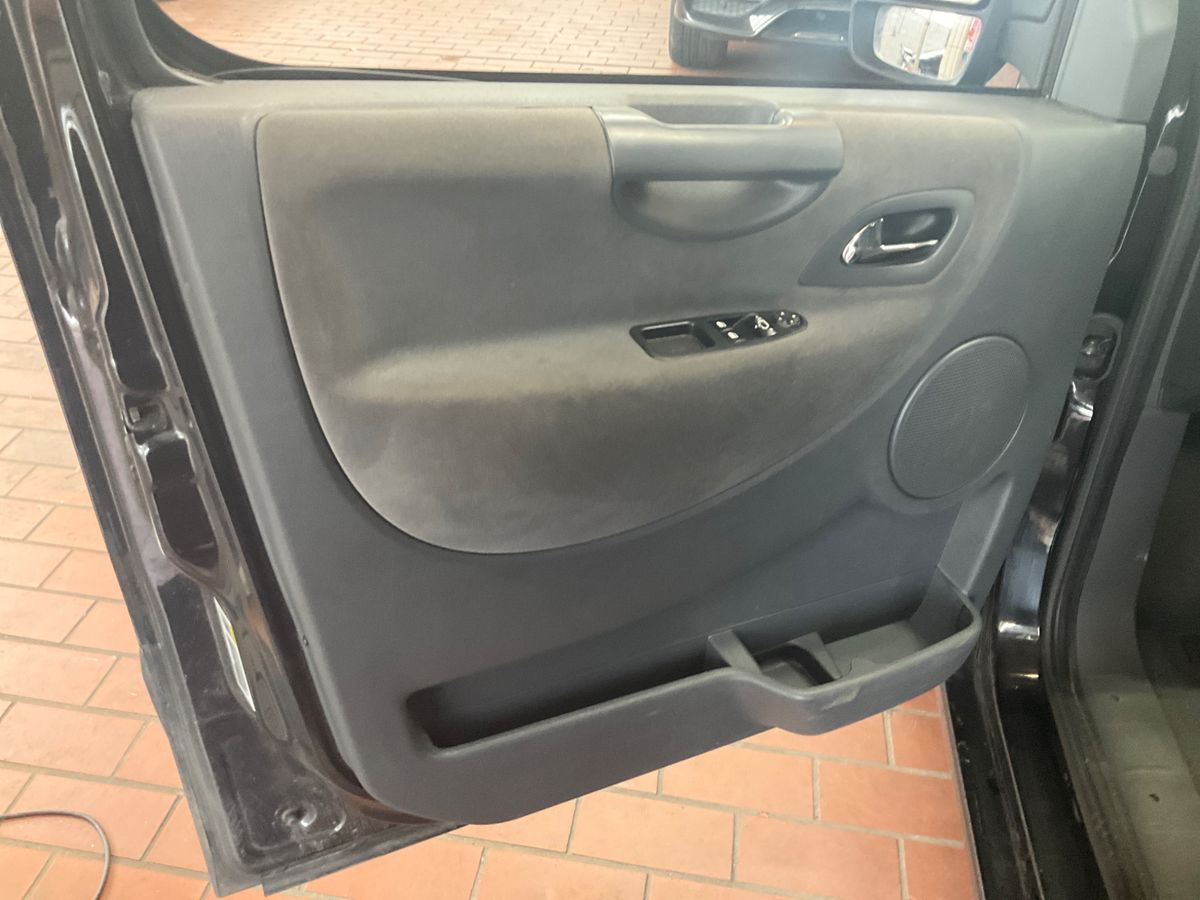 Peugeot Expert 2015 — photo 32