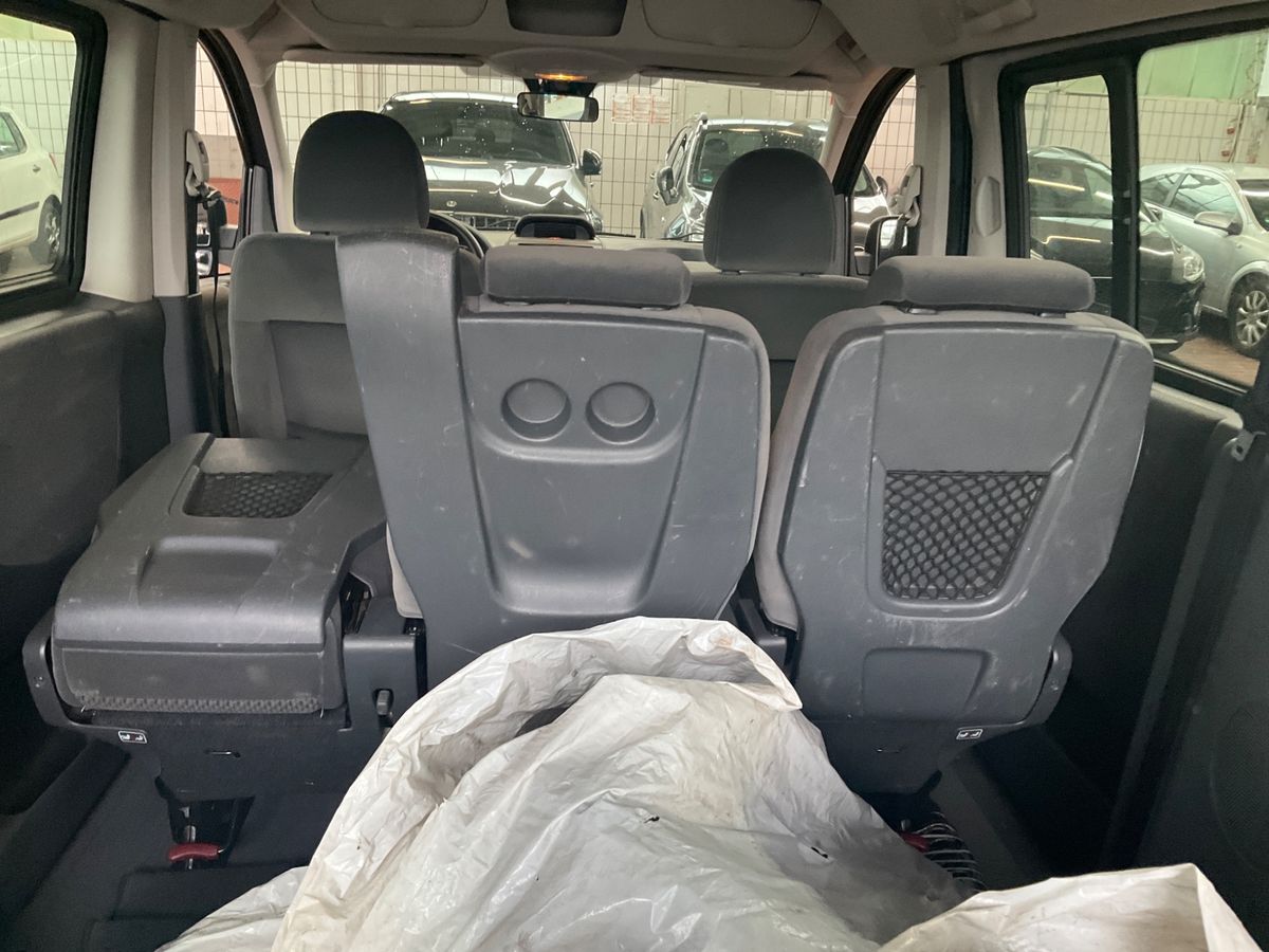 Peugeot Expert 2015 — photo 35