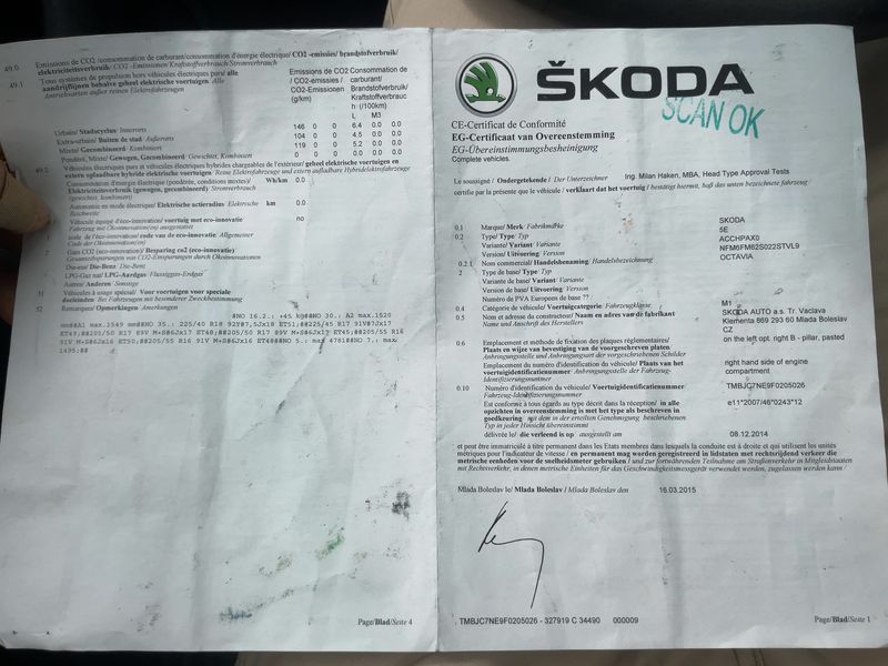 Skoda Octavia 1.4 TSI Ambition — zdjęcie 16