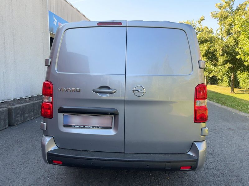 Opel Vivaro 2.0 Diesel Edition L L3 — zdjęcie 5