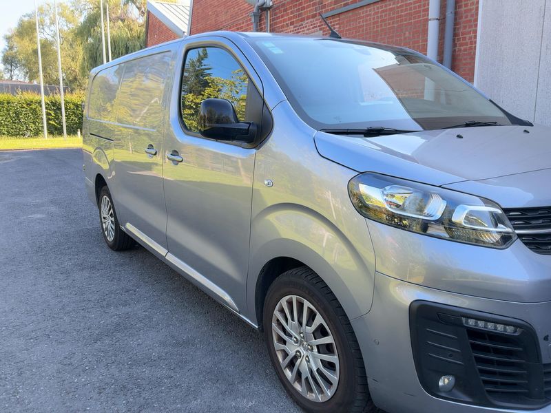 Opel Vivaro 2.0 Diesel Edition L L3 — zdjęcie 8