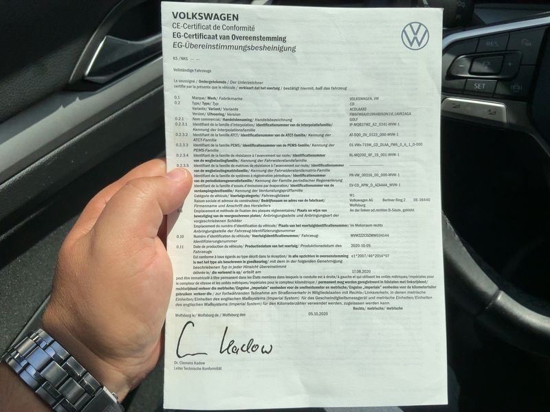 Volkswagen Golf VIII 1.0 TSI Life — zdjęcie 16