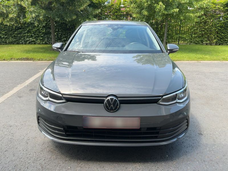 Volkswagen Golf VIII 1.0 TSI Life — zdjęcie 9