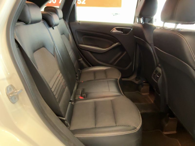Mercedes-Benz B-Klasse B 180 CDI Sensation 2015 – снимка 19