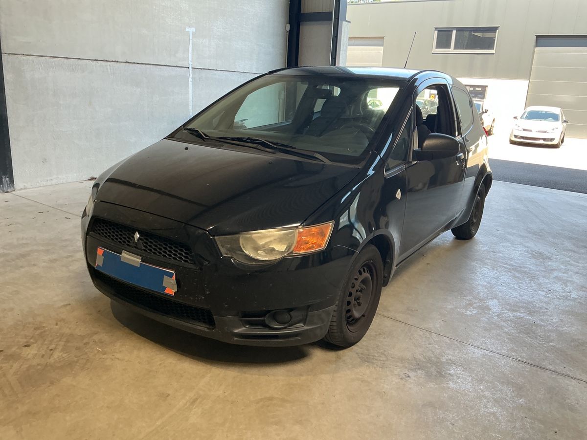 Mitsubishi Colt 2009
