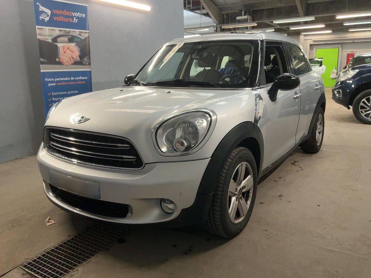 MINI Countryman 2015 — photo 1