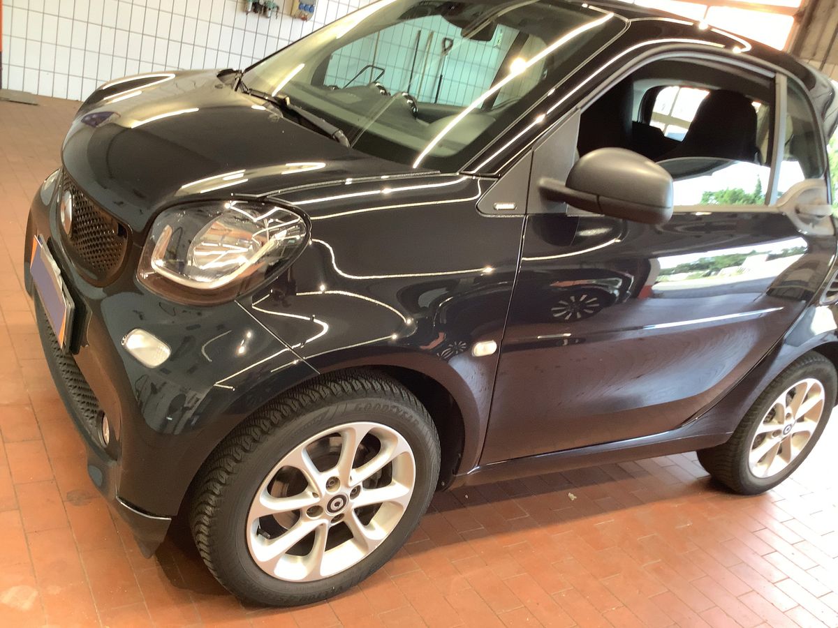 Smart fortwo 1.0 Basis passion