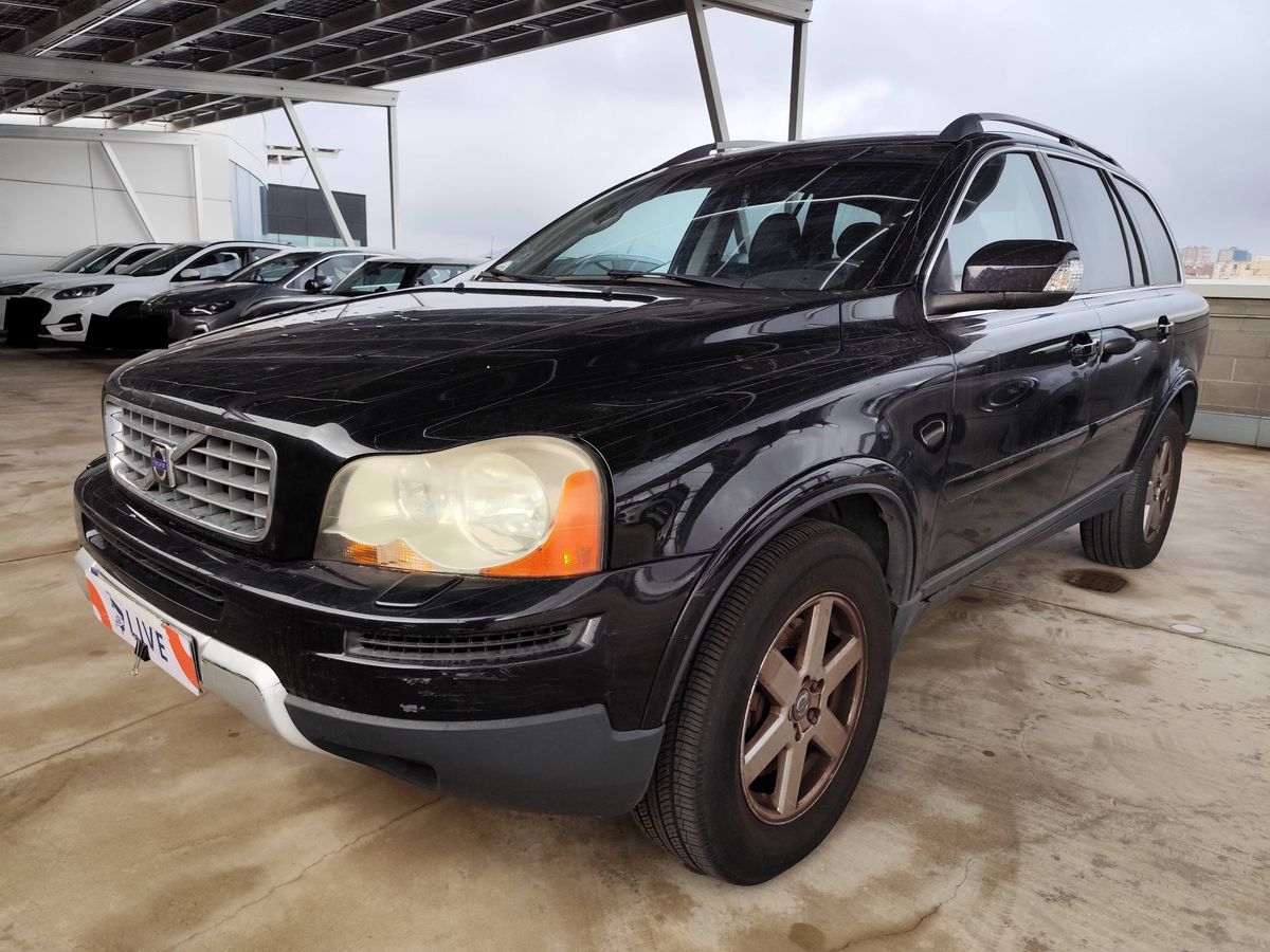 Volvo XC90 2.4 D5 Momentum