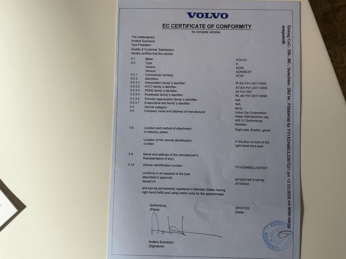 Volvo XC40 2.0 D4 R-Design AWD