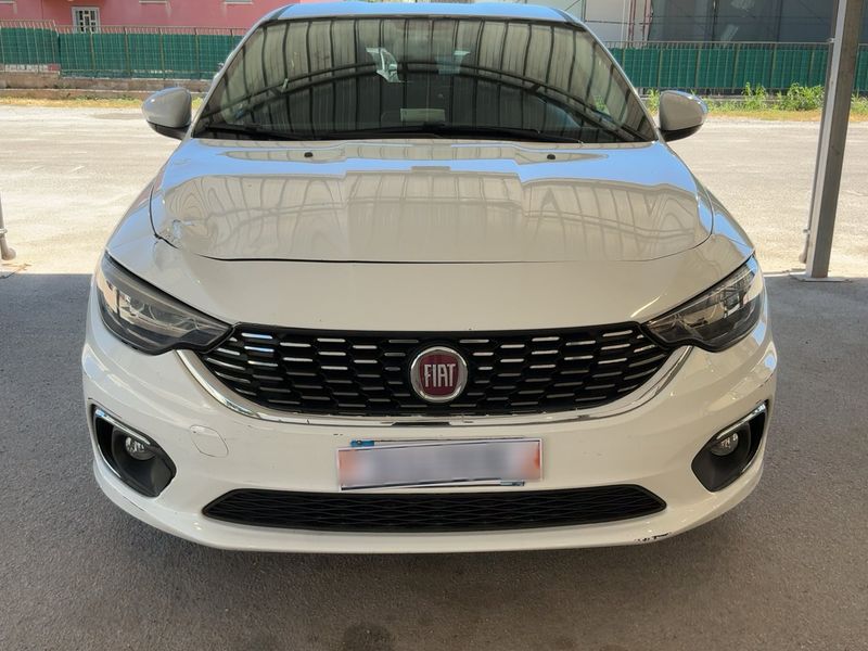 Fiat Tipo 1.6 JTDM Lounge 2016 – снимка 14