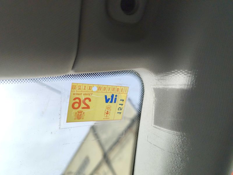 Audi A4 2.0 TDI — zdjęcie 16