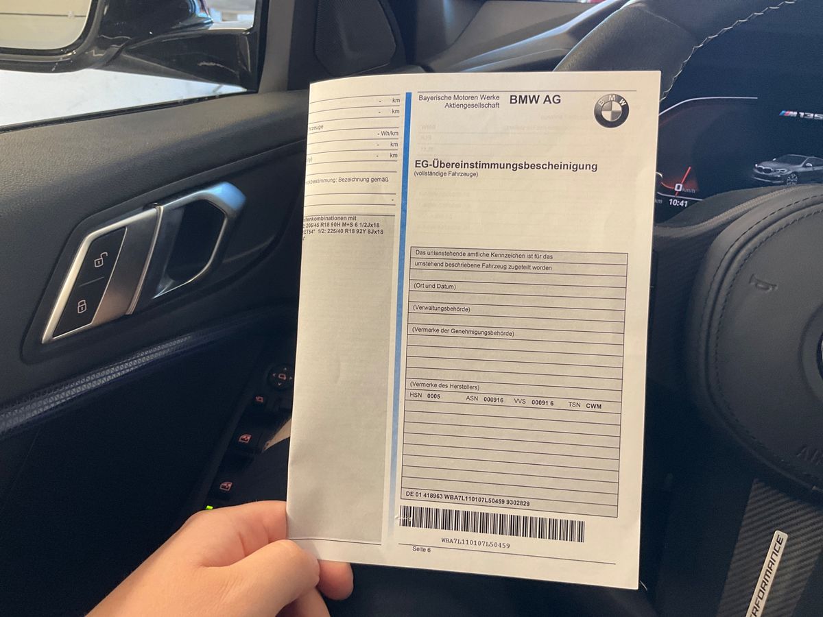 BMW 1er M135i xDrive Color Vision