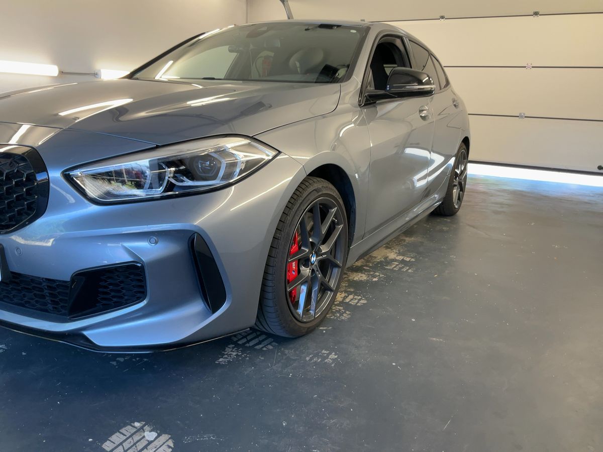 BMW 1er M135i xDrive Color Vision