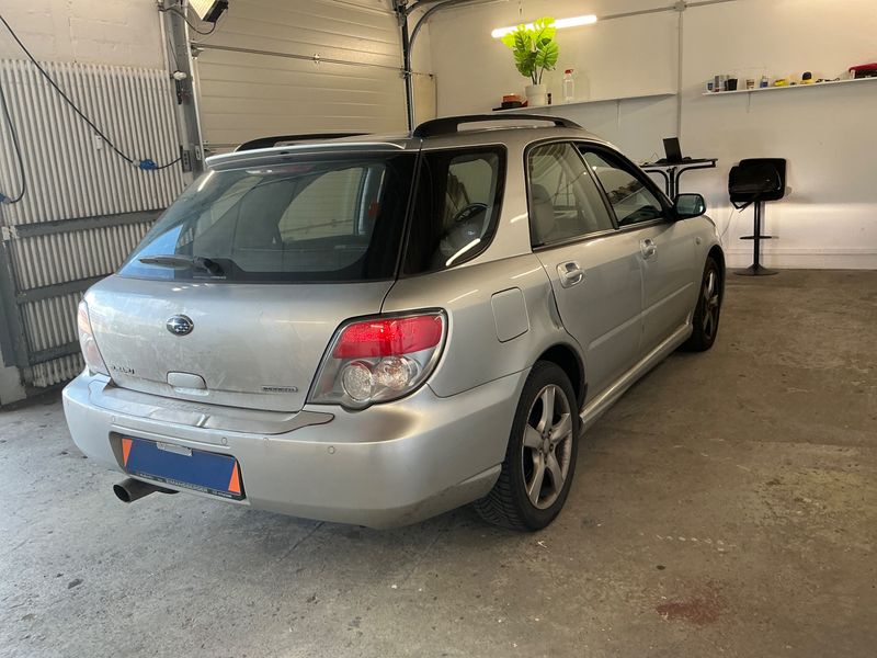 Subaru Impreza 2.0 R Comfort — zdjęcie 2