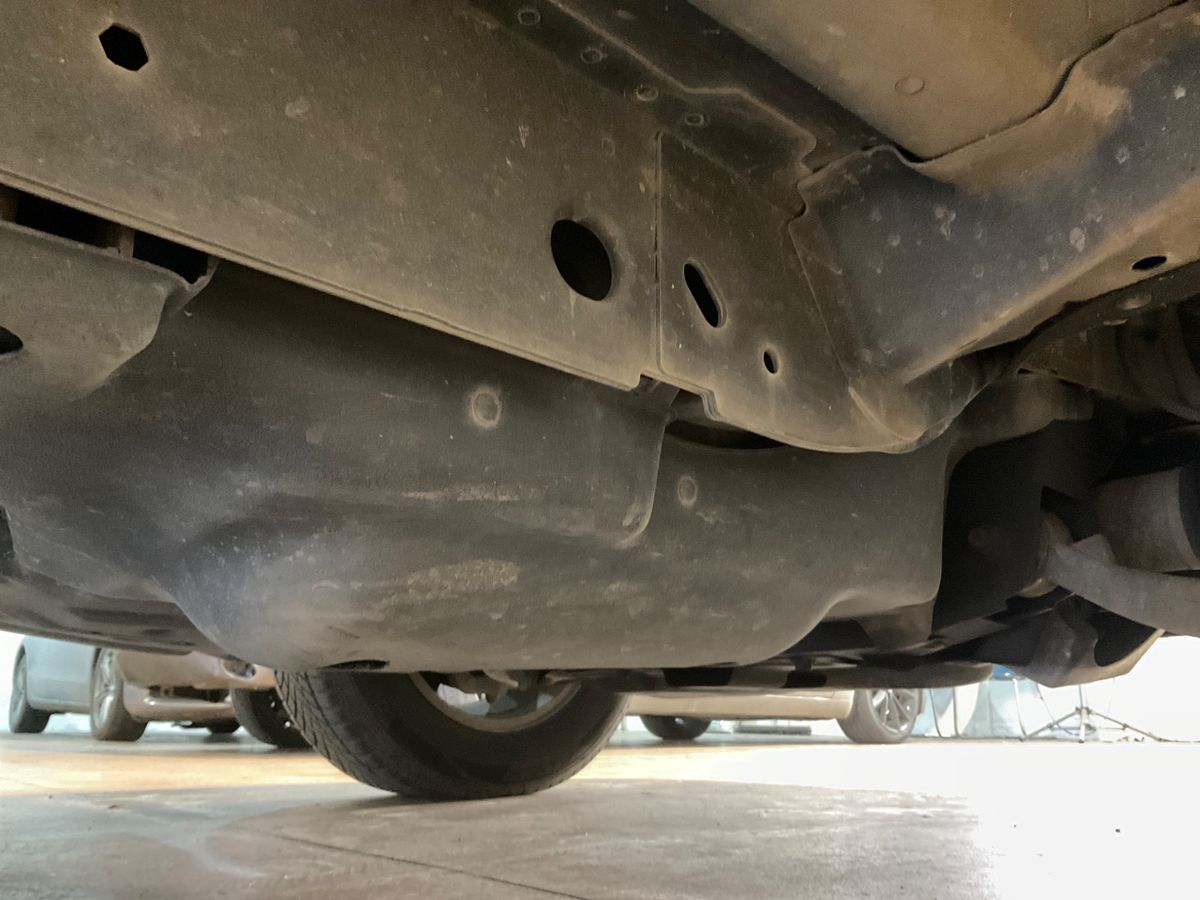 Jeep Cherokee 2009 — photo 24