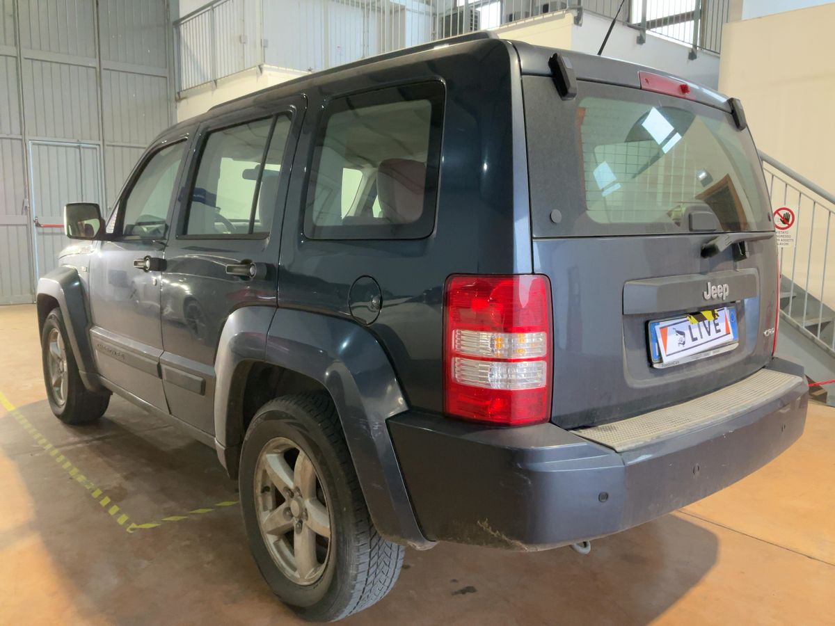 Jeep Cherokee 2009 — photo 7