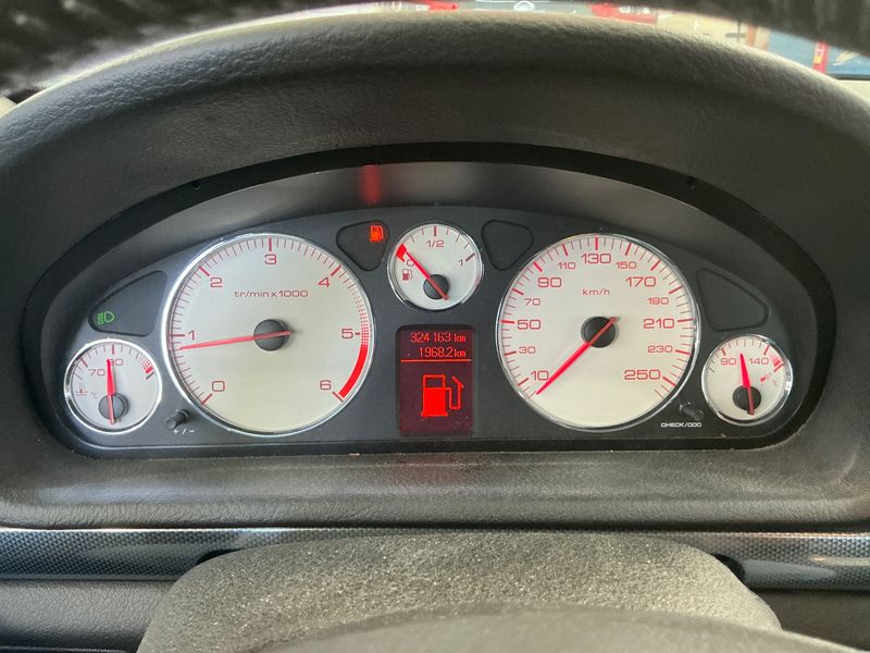 Peugeot 407 2.0 HDi ST Sport Pack — zdjęcie 4